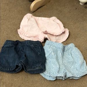 Lot of 3 size 3t shorts Gap and Cat and Jack